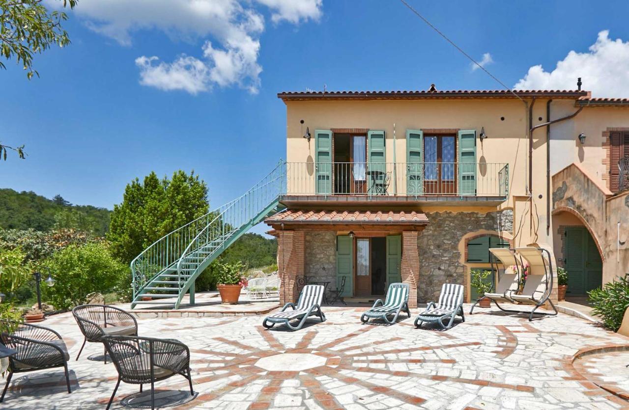 Agriturismo Montecrespini Saturnia Buitenkant foto