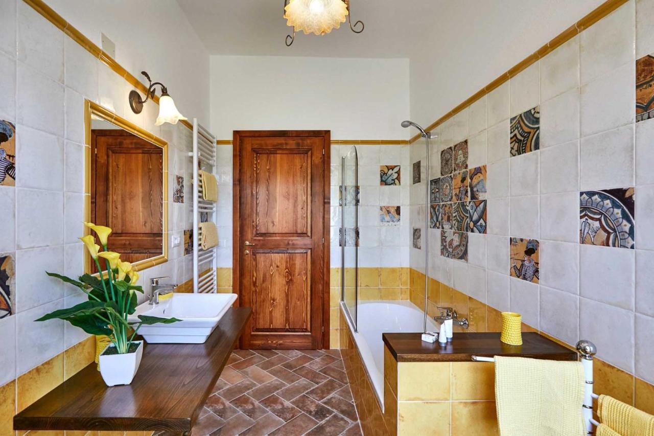 Agriturismo Montecrespini Saturnia Buitenkant foto