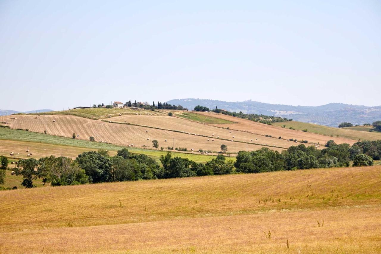 Agriturismo Montecrespini Saturnia Buitenkant foto